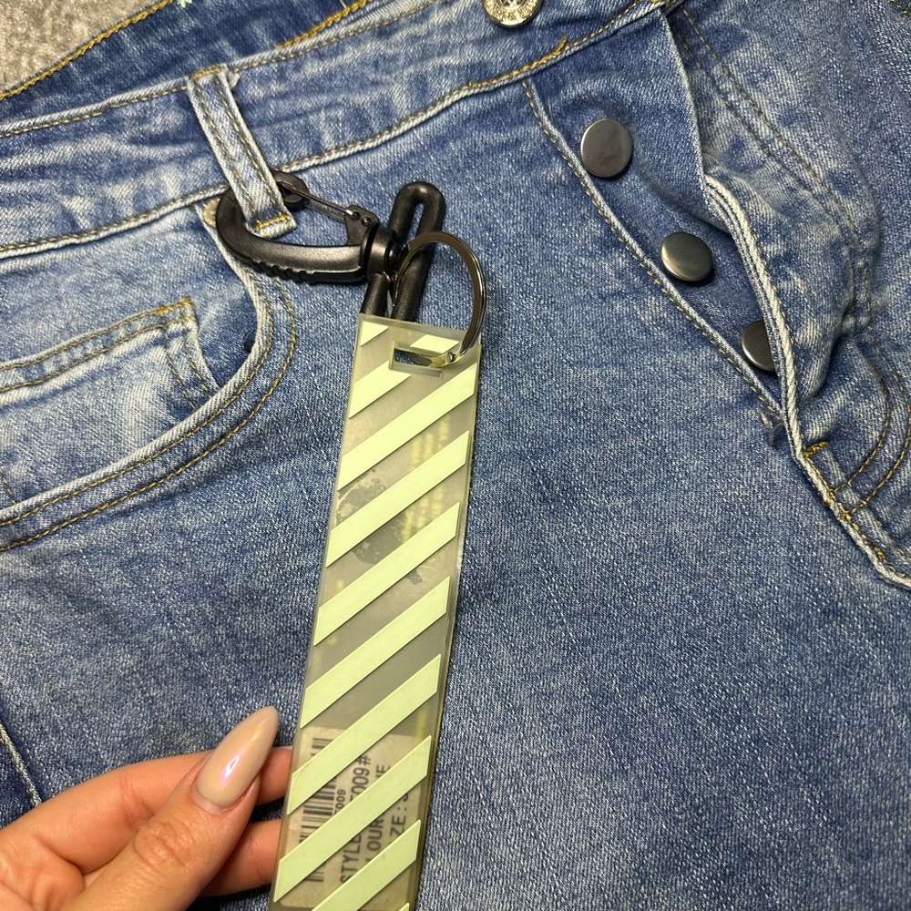 Off white jeans - Picture 3 of 9